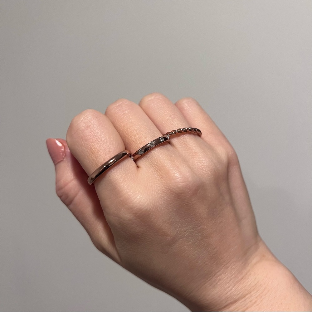 NEW Layered Rose Gold 3 Band Ring Set